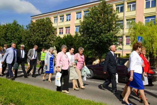 Przemarsz uczestników Jubileuszu 100-lecia Jagiełły